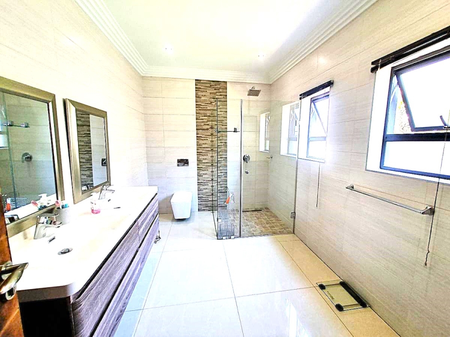 4 Bedroom Property for Sale in Copperleaf Estate Gauteng