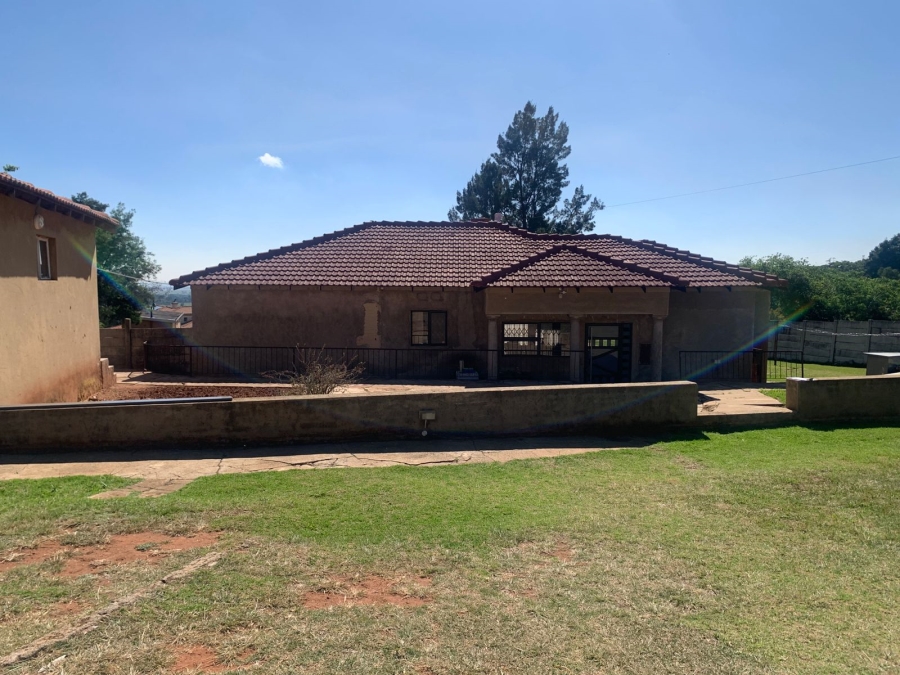 3 Bedroom Property for Sale in Hillshaven Gauteng