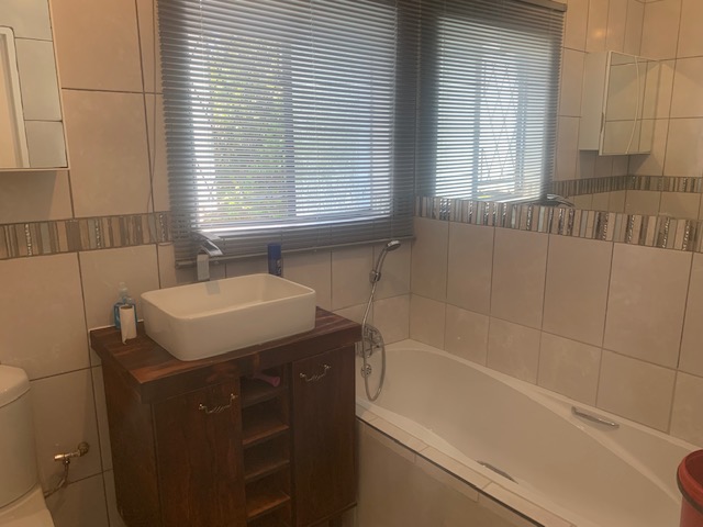 4 Bedroom Property for Sale in Ridgeway Gauteng