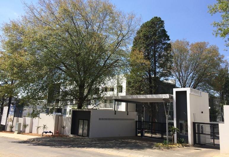 To Let 2 Bedroom Property for Rent in Sandown Gauteng