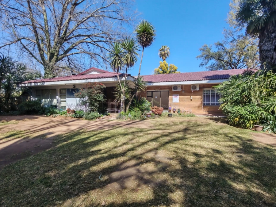 3 Bedroom Property for Sale in Three Rivers Proper Gauteng