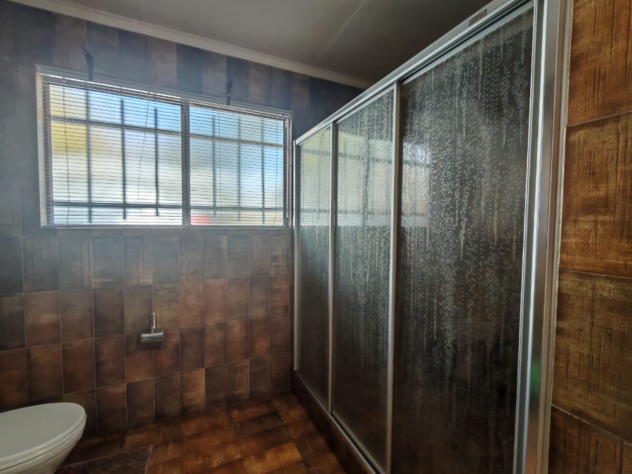 3 Bedroom Property for Sale in Three Rivers Proper Gauteng