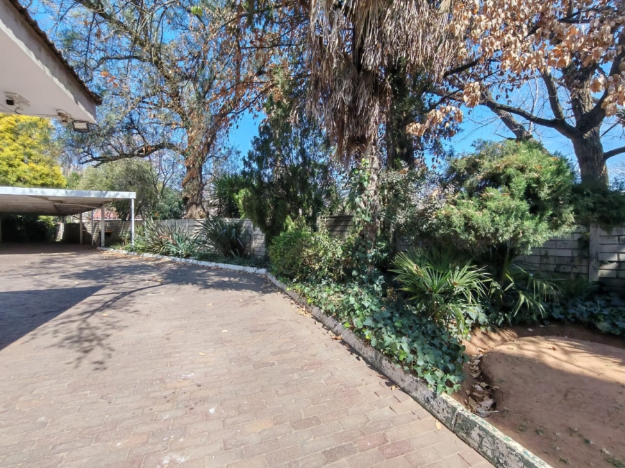 3 Bedroom Property for Sale in Three Rivers Proper Gauteng