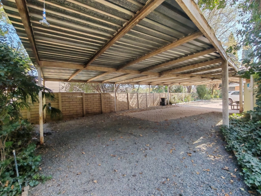 3 Bedroom Property for Sale in Three Rivers Proper Gauteng