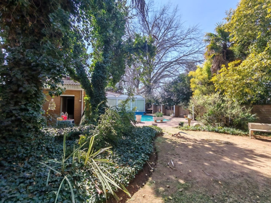 3 Bedroom Property for Sale in Three Rivers Proper Gauteng