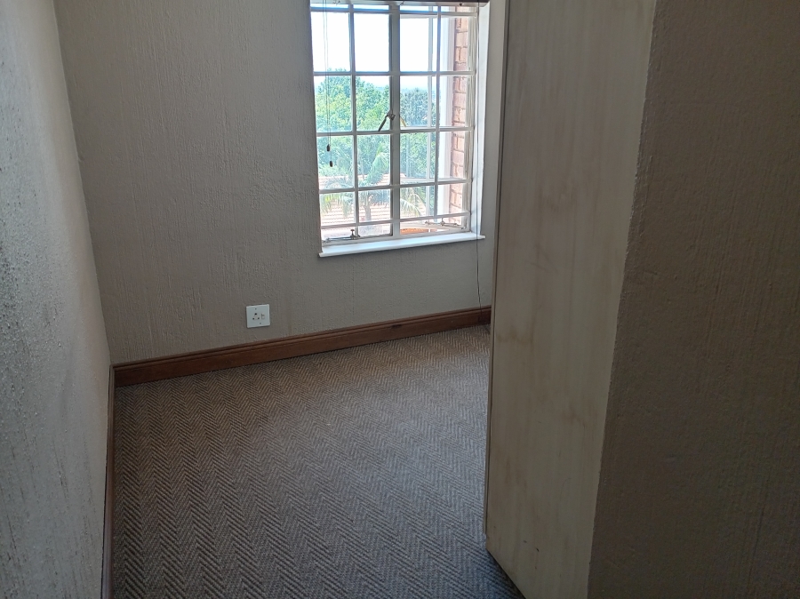 3 Bedroom Property for Sale in Constantia Kloof Gauteng