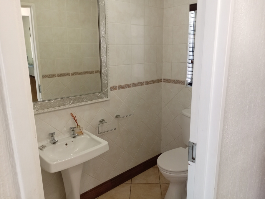 3 Bedroom Property for Sale in Constantia Kloof Gauteng