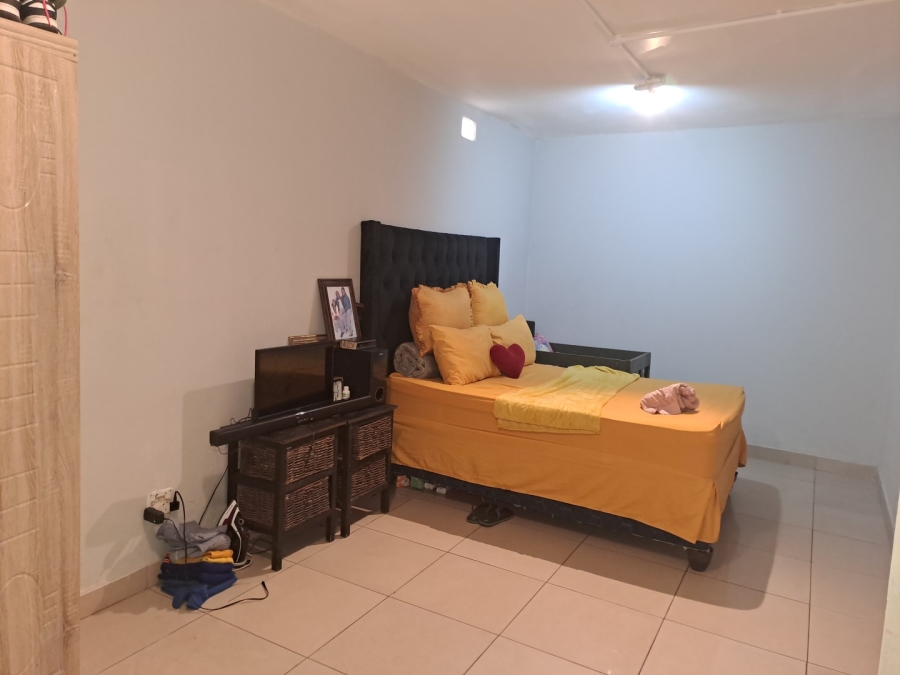 10 Bedroom Property for Sale in Berea Gauteng