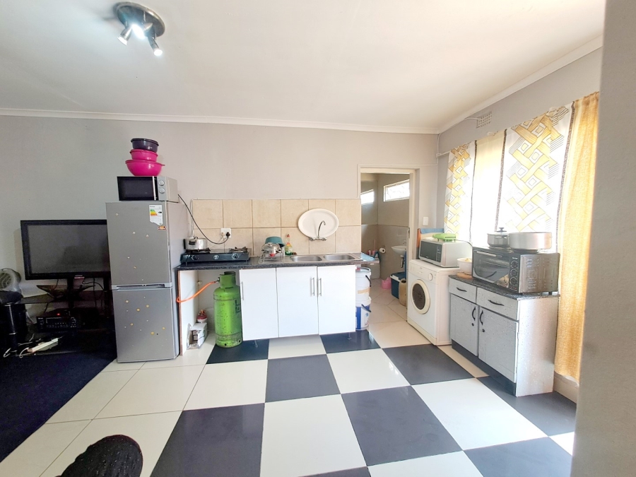 10 Bedroom Property for Sale in Berea Gauteng