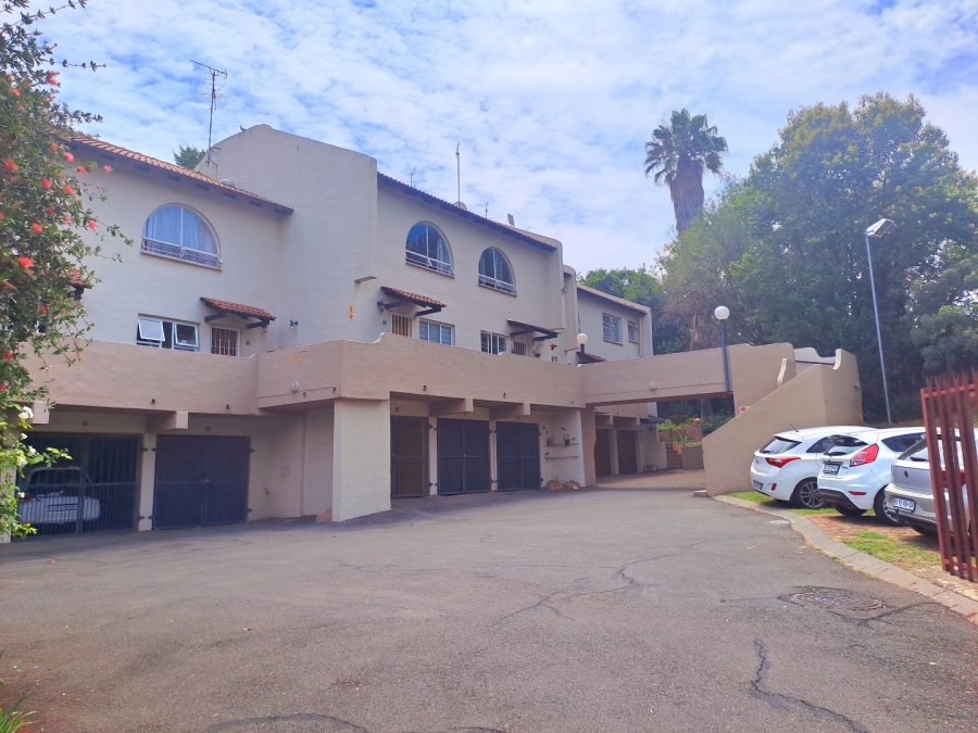 2 Bedroom Property for Sale in Rembrandt Park Gauteng