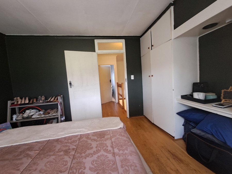 2 Bedroom Property for Sale in Rembrandt Park Gauteng