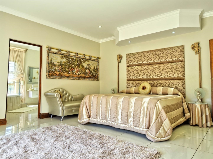 5 Bedroom Property for Sale in Blue Saddle Ranches Gauteng