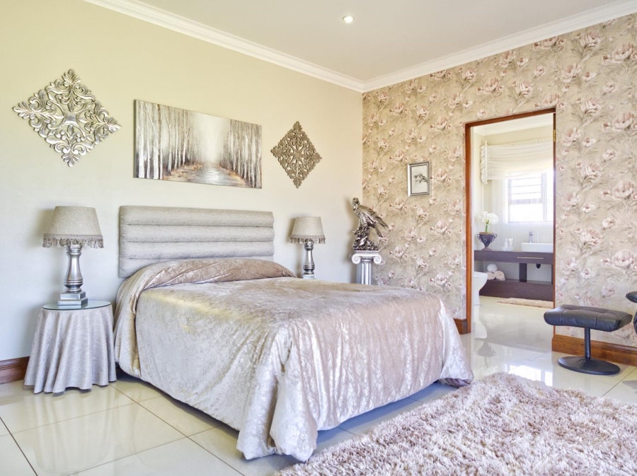 5 Bedroom Property for Sale in Blue Saddle Ranches Gauteng