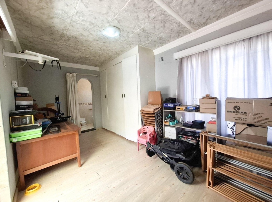 3 Bedroom Property for Sale in Westonaria Gauteng