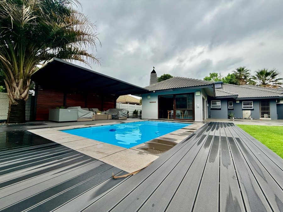 4 Bedroom Property for Sale in Risiville Gauteng