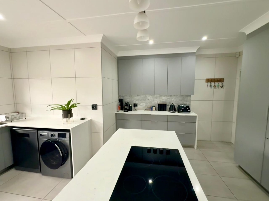 4 Bedroom Property for Sale in Risiville Gauteng