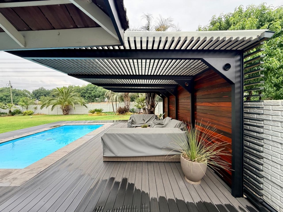 4 Bedroom Property for Sale in Risiville Gauteng