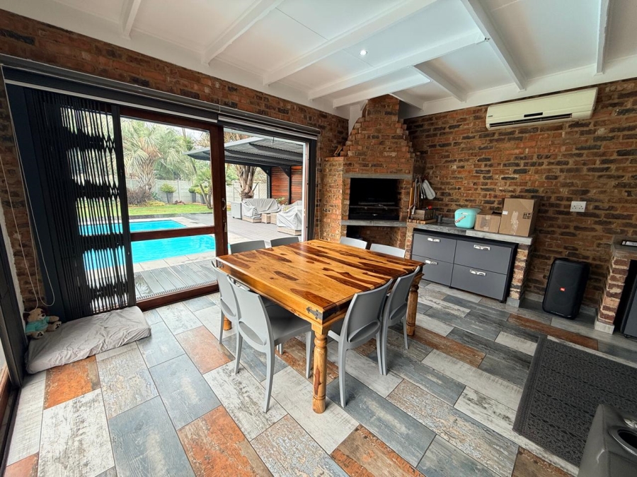 4 Bedroom Property for Sale in Risiville Gauteng