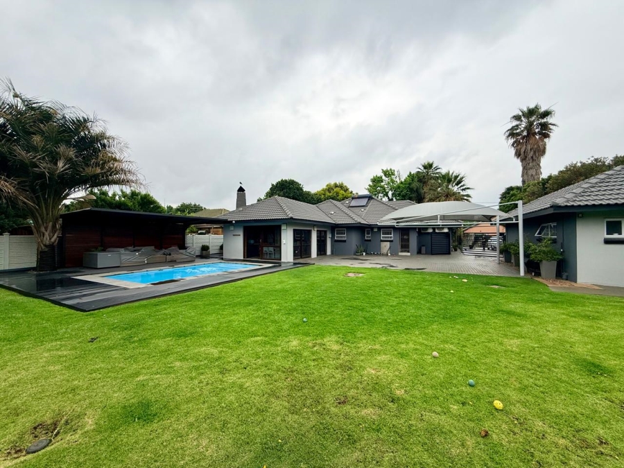 4 Bedroom Property for Sale in Risiville Gauteng