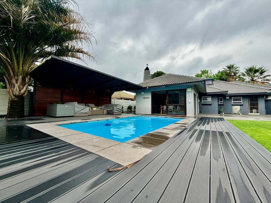 4 Bedroom Property for Sale in Risiville Gauteng