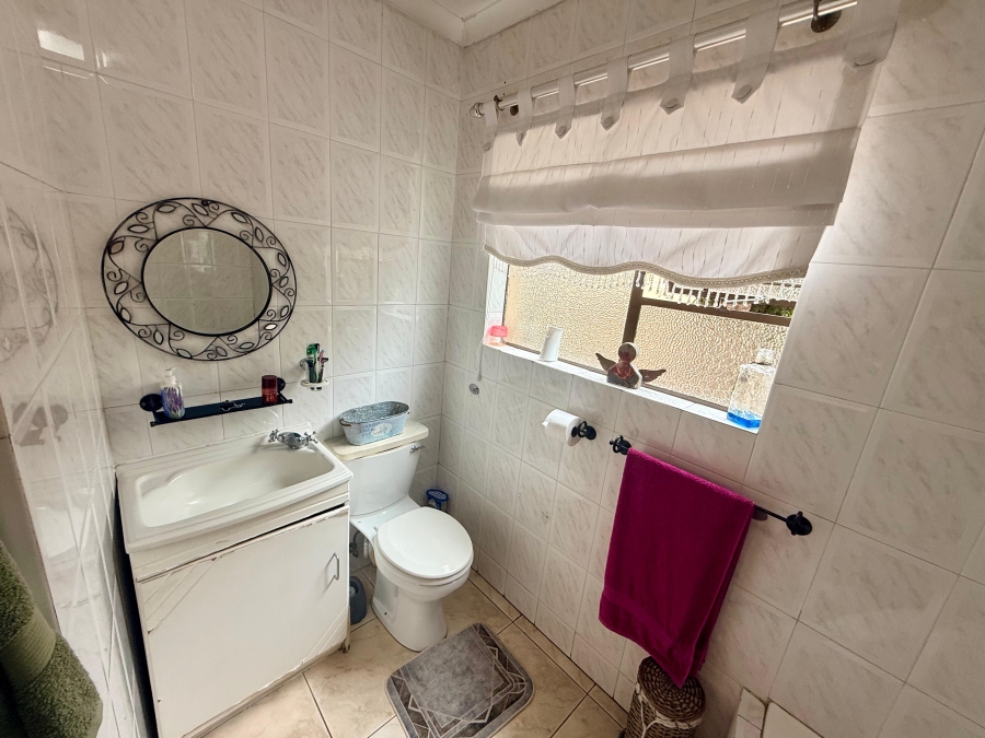 3 Bedroom Property for Sale in Three Rivers Gauteng