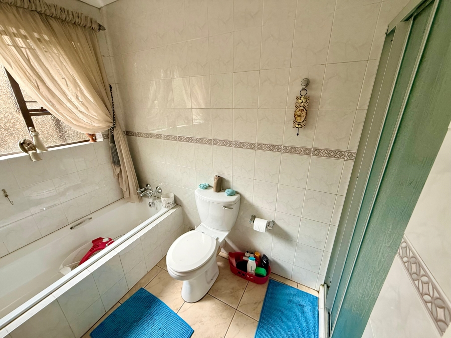 3 Bedroom Property for Sale in Three Rivers Gauteng