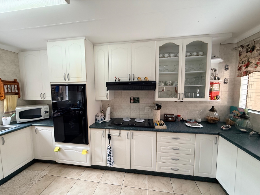 3 Bedroom Property for Sale in Three Rivers Gauteng