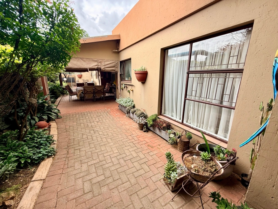 3 Bedroom Property for Sale in Three Rivers Gauteng