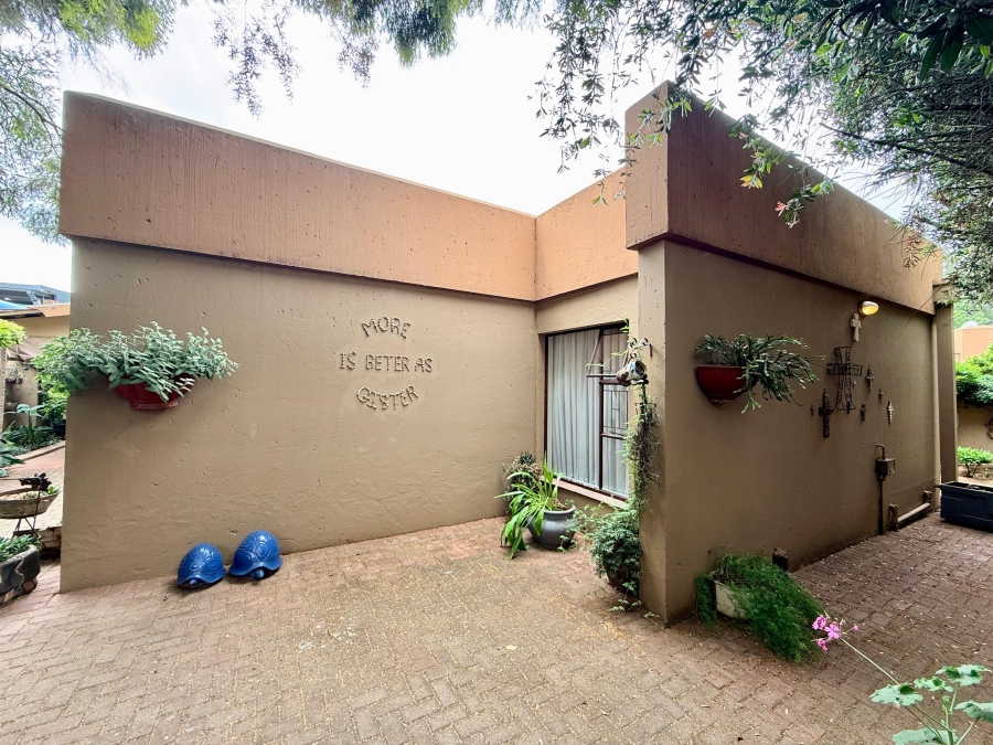 3 Bedroom Property for Sale in Three Rivers Gauteng