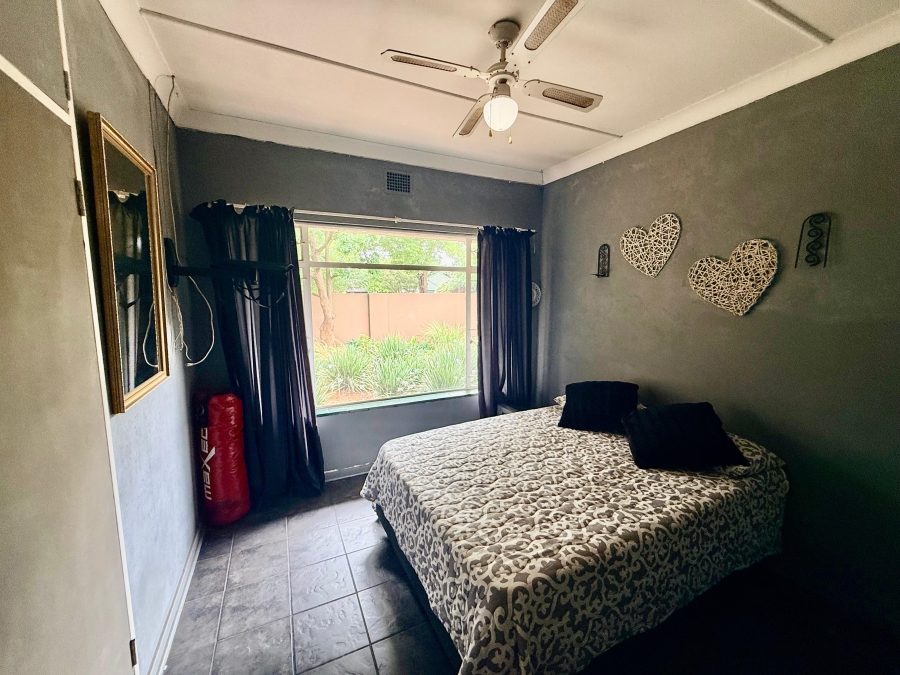 4 Bedroom Property for Sale in Risiville Gauteng