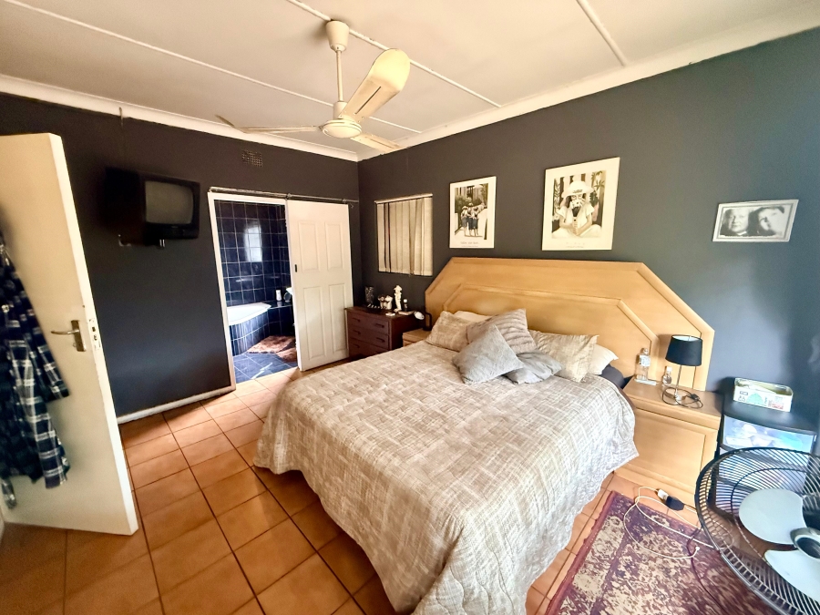 4 Bedroom Property for Sale in Risiville Gauteng