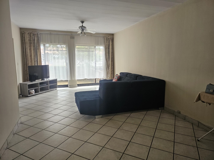 2 Bedroom Property for Sale in New Redruth Gauteng