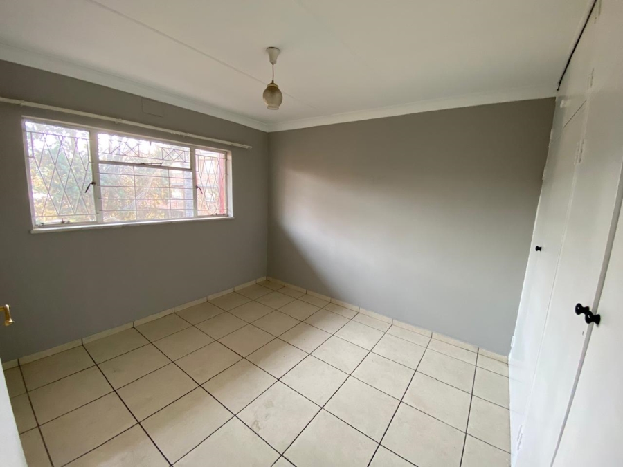 2 Bedroom Property for Sale in New Redruth Gauteng
