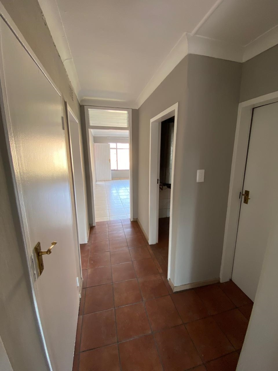 2 Bedroom Property for Sale in New Redruth Gauteng