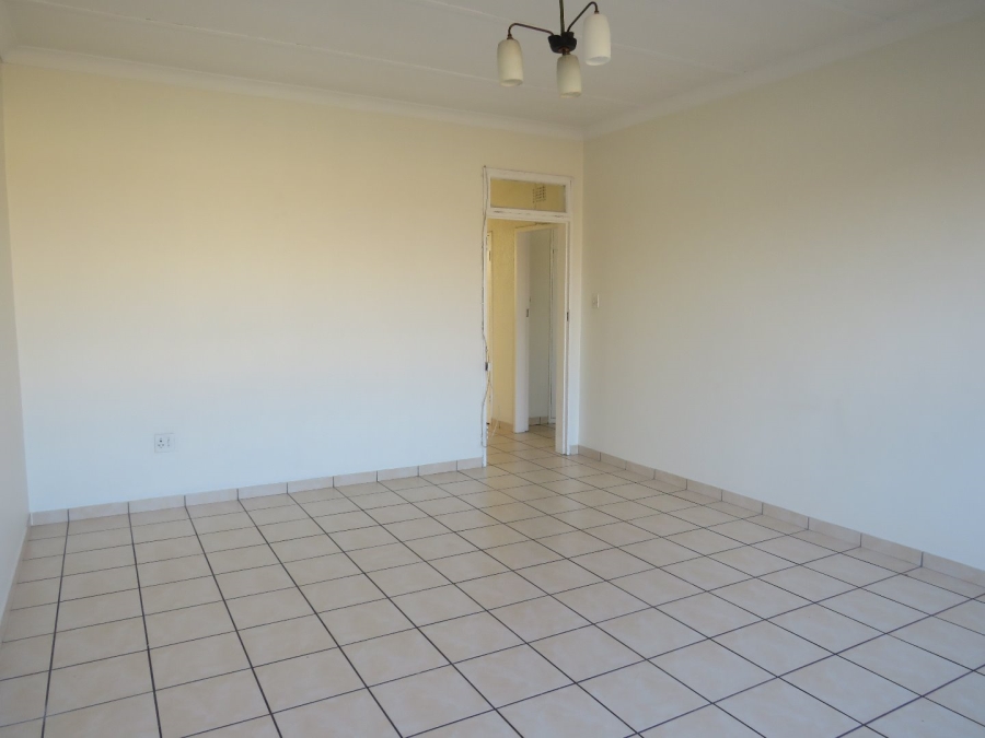 2 Bedroom Property for Sale in New Redruth Gauteng