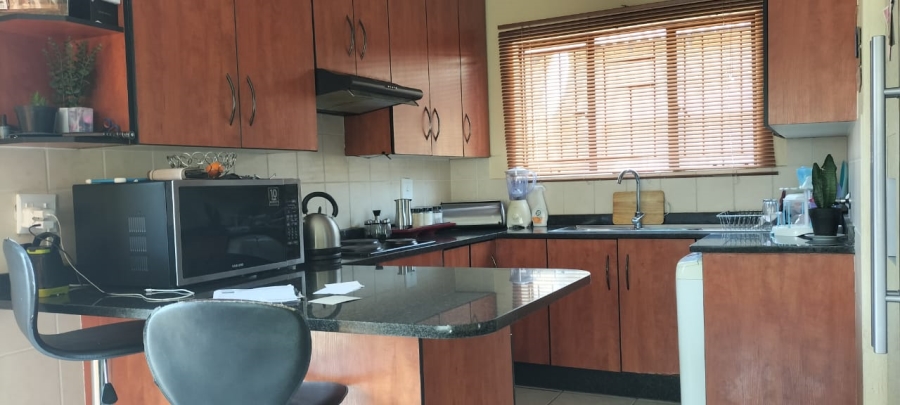 3 Bedroom Property for Sale in Greenhills Gauteng