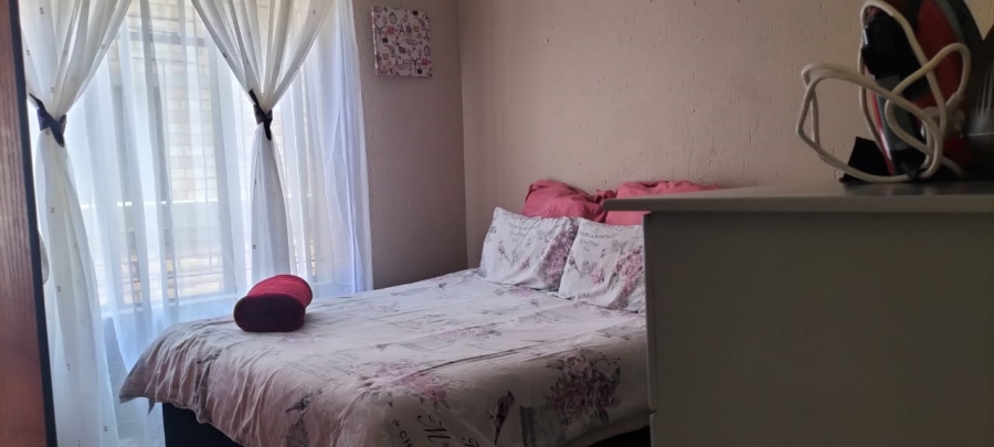 3 Bedroom Property for Sale in Greenhills Gauteng