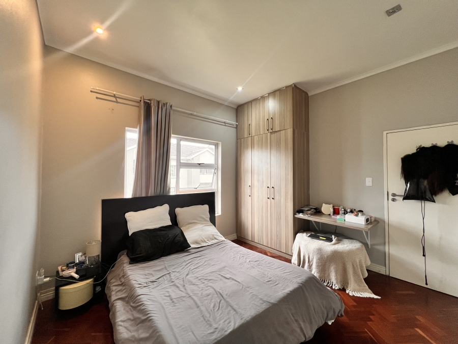 2 Bedroom Property for Sale in Blue Hills Gauteng