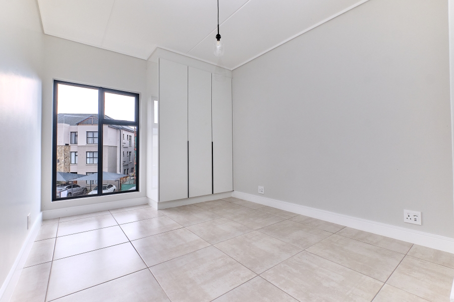 3 Bedroom Property for Sale in Waterfall Gauteng