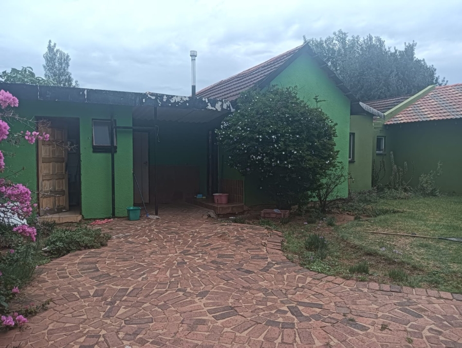 5 Bedroom Property for Sale in Hillside Gauteng