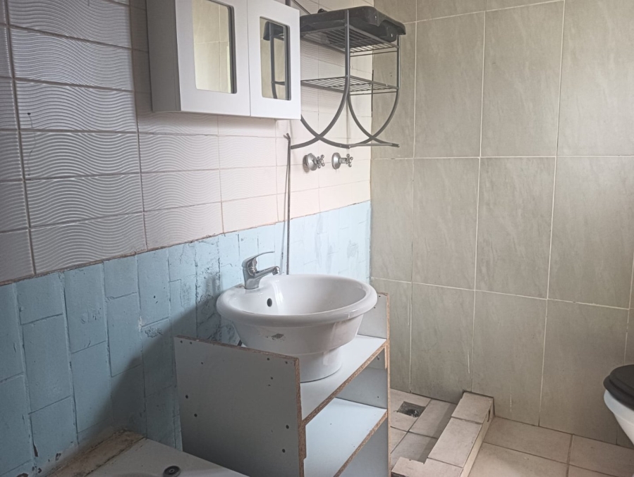 5 Bedroom Property for Sale in Hillside Gauteng