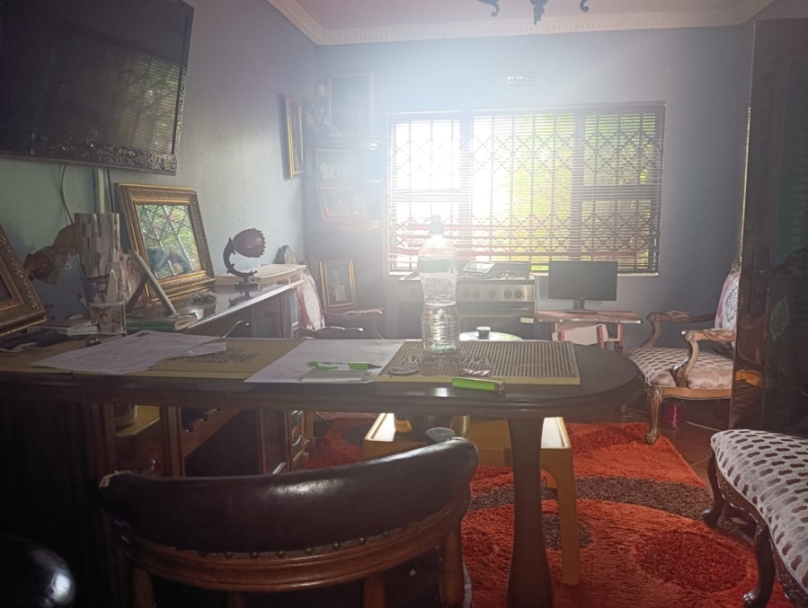 5 Bedroom Property for Sale in Hillside Gauteng