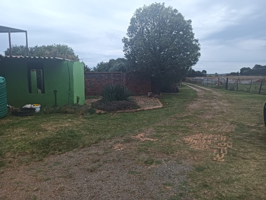 5 Bedroom Property for Sale in Hillside Gauteng