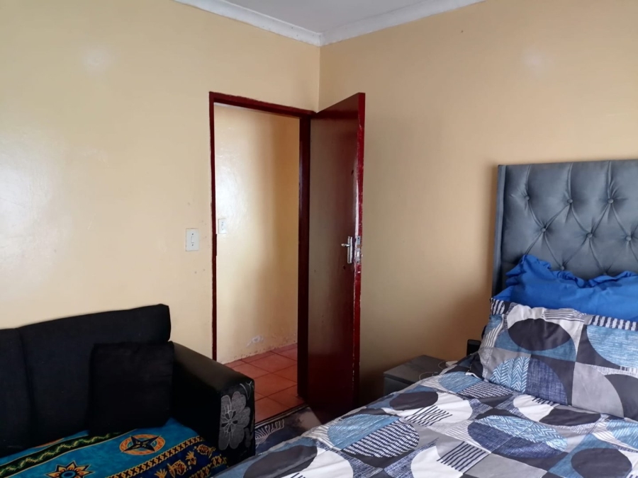 2 Bedroom Property for Sale in Khutsong Gauteng