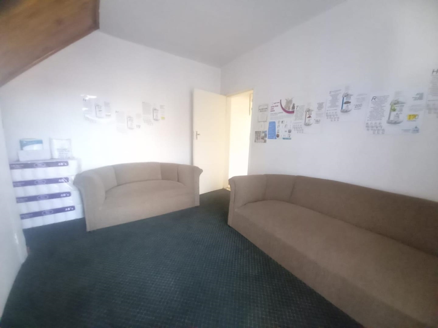 6 Bedroom Property for Sale in Actonville Gauteng