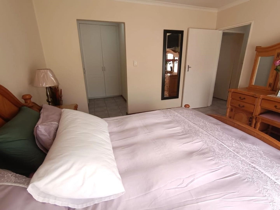 2 Bedroom Property for Sale in Beyers Park Gauteng