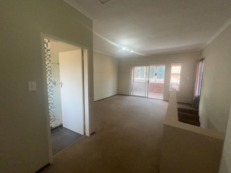 3 Bedroom Property for Sale in Weltevreden Park Gauteng