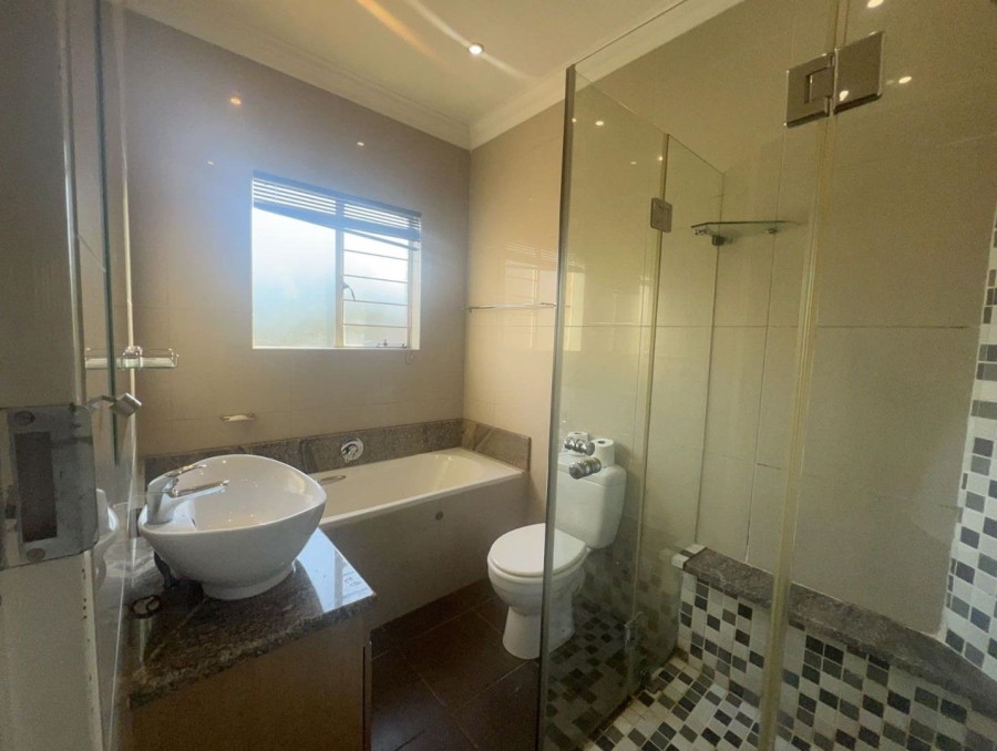 3 Bedroom Property for Sale in Weltevreden Park Gauteng