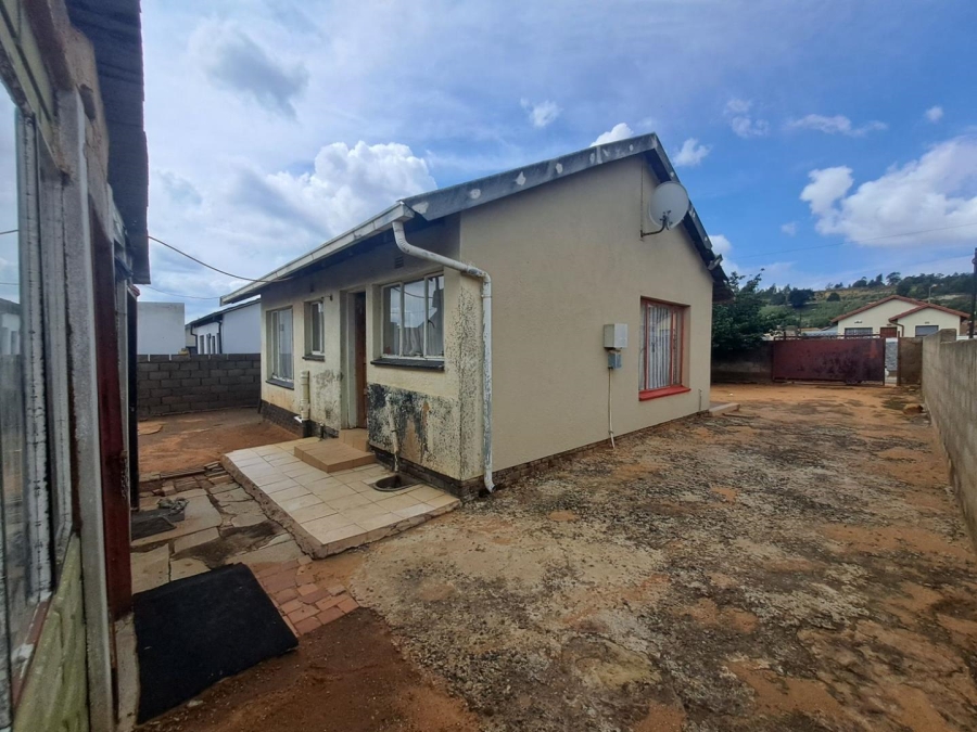 2 Bedroom Property for Sale in Kagiso Gauteng