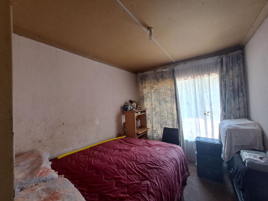 2 Bedroom Property for Sale in Kagiso Gauteng